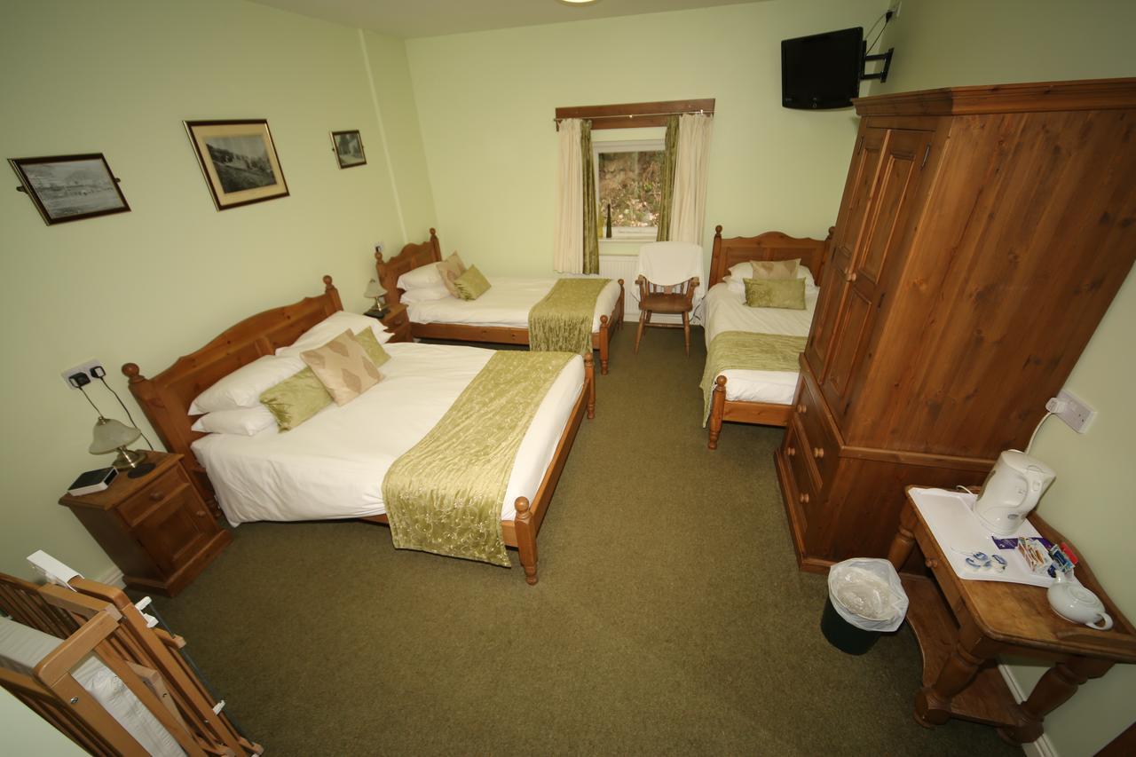Oyo Ladybower 3*